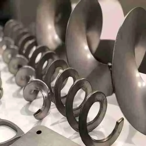 Screw Conveyor - BEN AND GAWS PVT. LTD - Waste Management Equipment