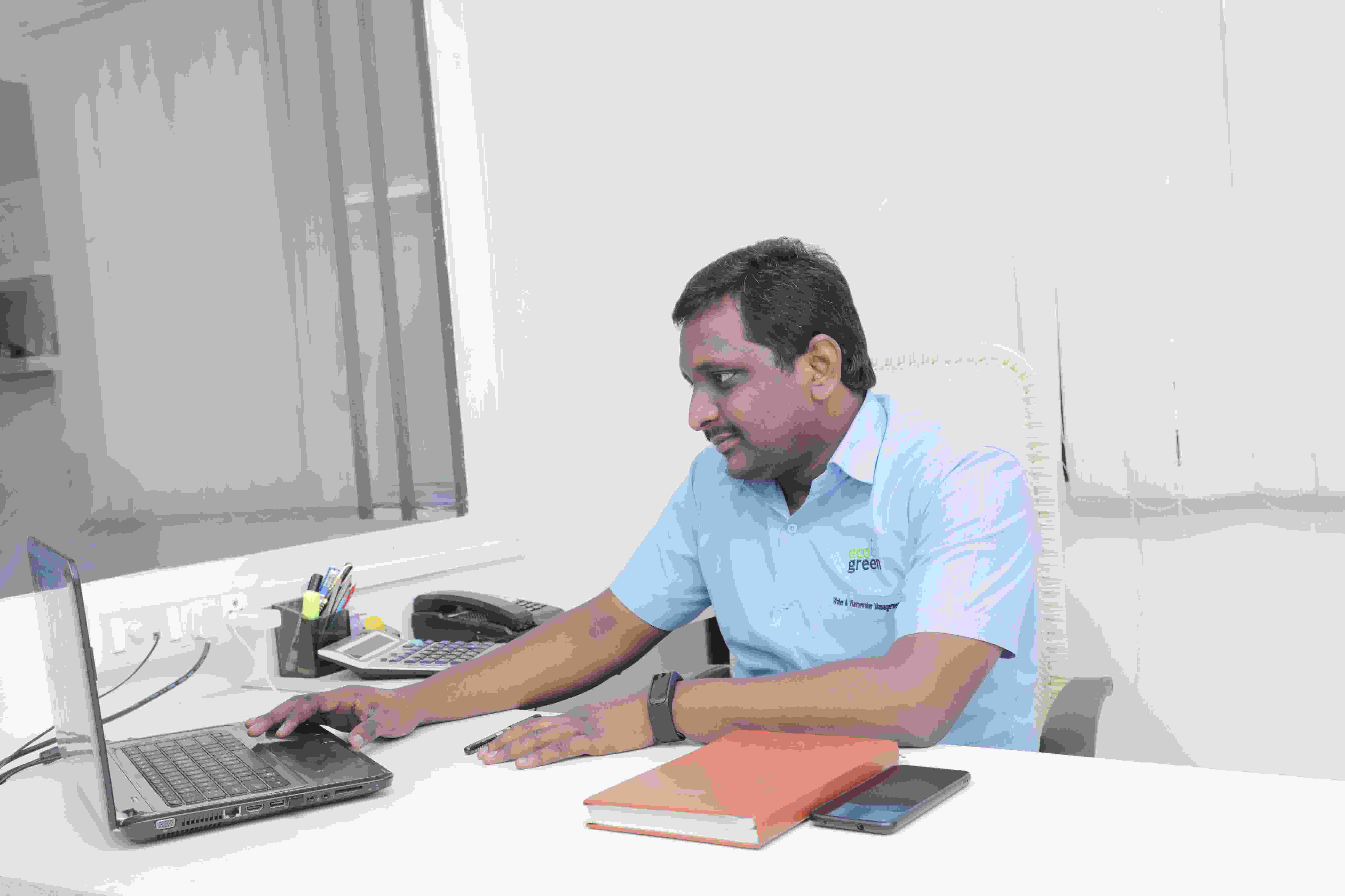 Mr. S. Manikandan