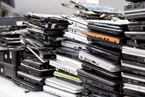 Laptop scrap