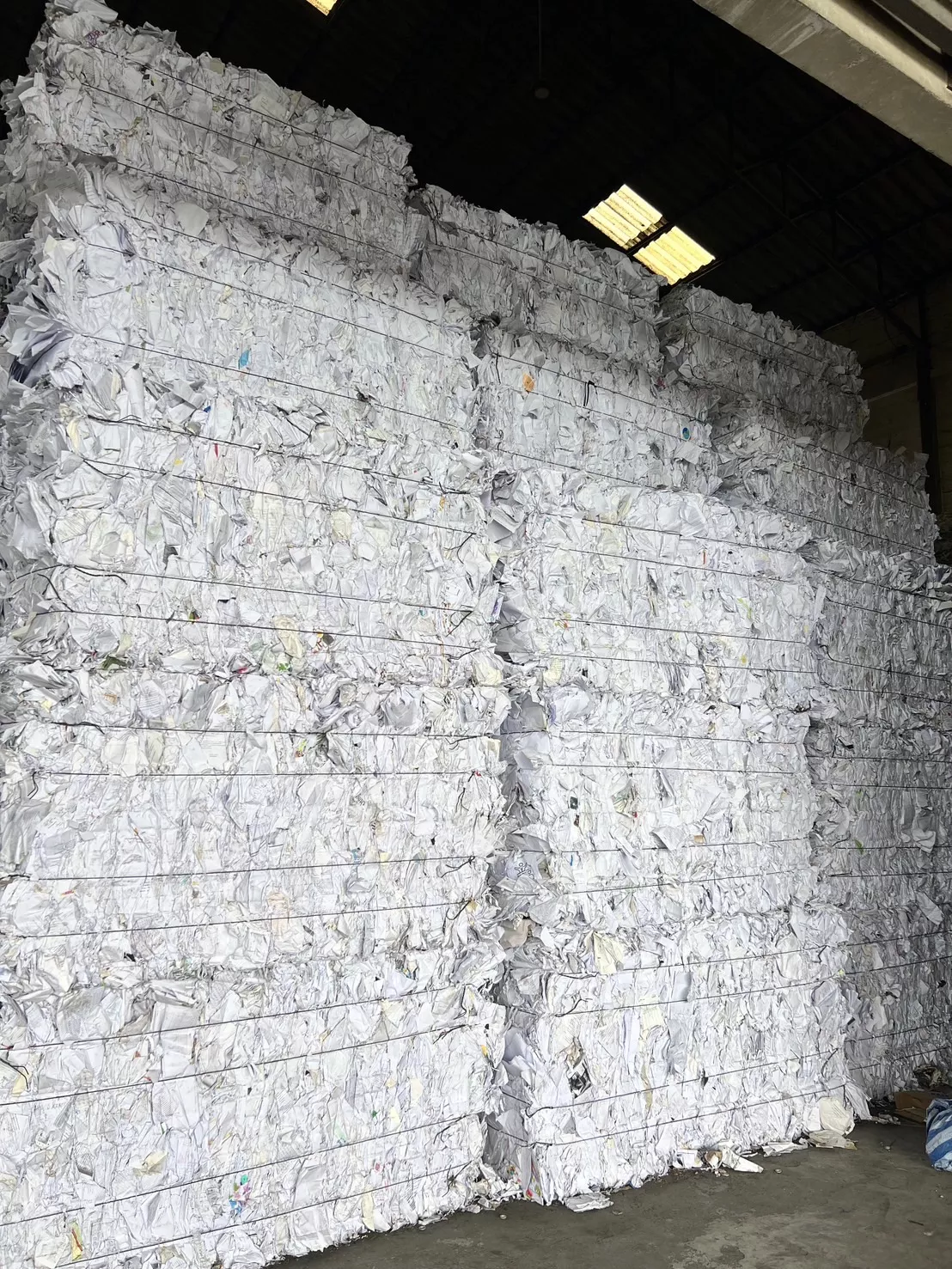 Sorted White Ledger (SWL) - daiwa shiryo trading company limited - Waste Seller Listing